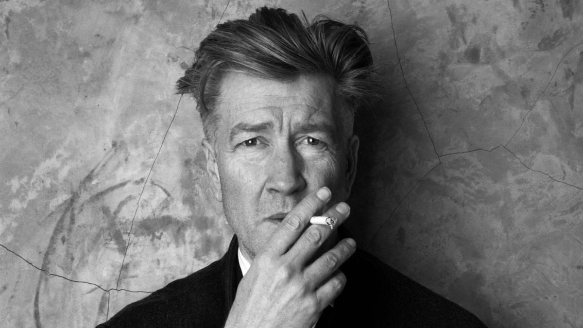 Portrait de David Lynch, cinéaste américain au style surréaliste